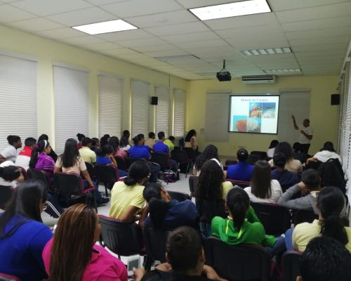 Loyola y Fundación Propagas sensibilizan a la comunidad educativa sobre problemas medioambientales 