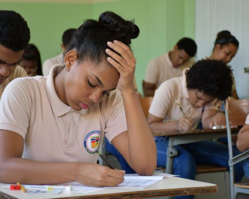 Estudiantes del Nivel Secundario finalizan hoy las Pruebas Nacionales 