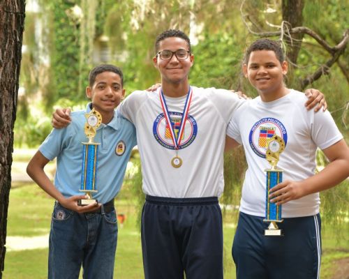 “Loyoleros” ganan Olimpiada Distrital de Matemáticas